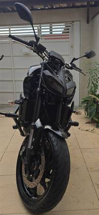 YAMAHA MT-09 YAMAHA MT-09